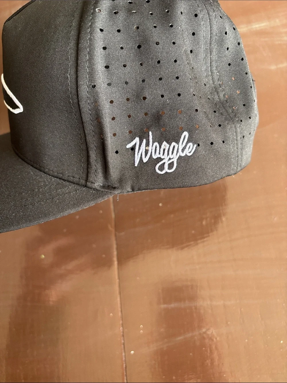 Black Men's Loon Lake Hat Waggle NWOT